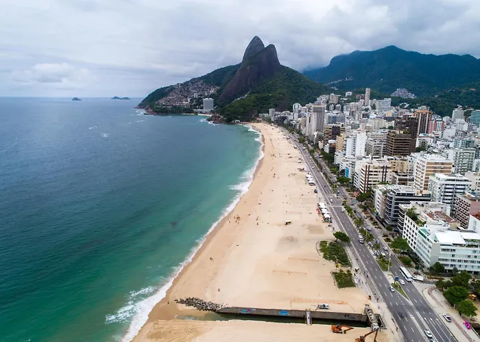 Quadra Praia Ipanema! Coracao Rj